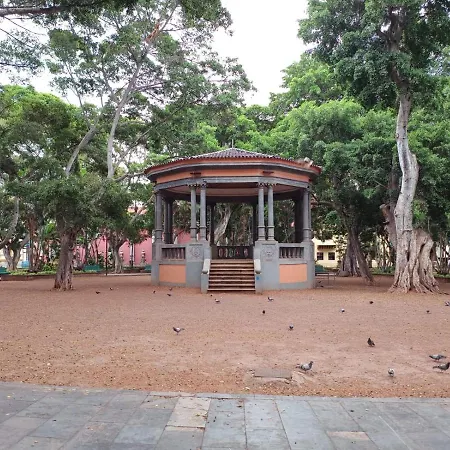 Center Cruz, Centrico Con Gran Terraza, Cocina , Salon Y Banos, Todo Privado * Santa Cruz de Tenerife