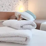 Center Cruz, Céntrico Con Gran Terraza, Cocina , Salón Y Baños, Todo Privado Appartamento *