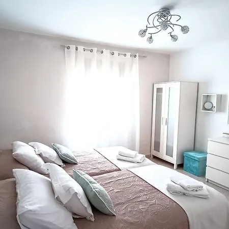 Appartamento Center Cruz, Céntrico Con Gran Terraza, Cocina , Salón Y Baños, Todo Privado *